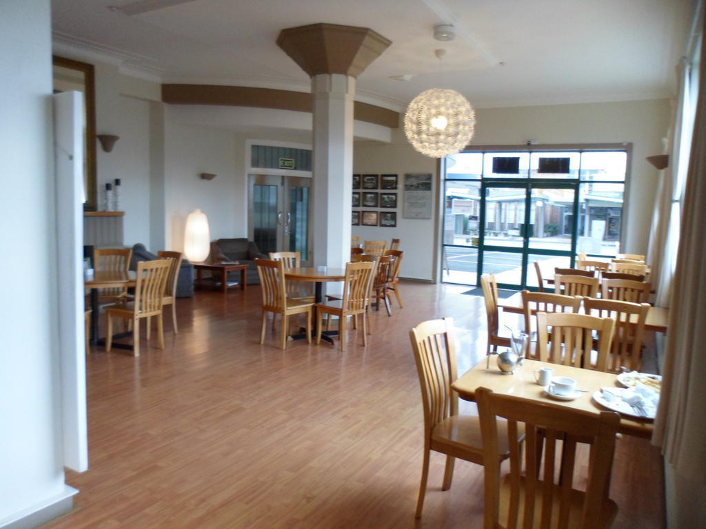 Essex Arms Motel Huntly Eksteriør bilde