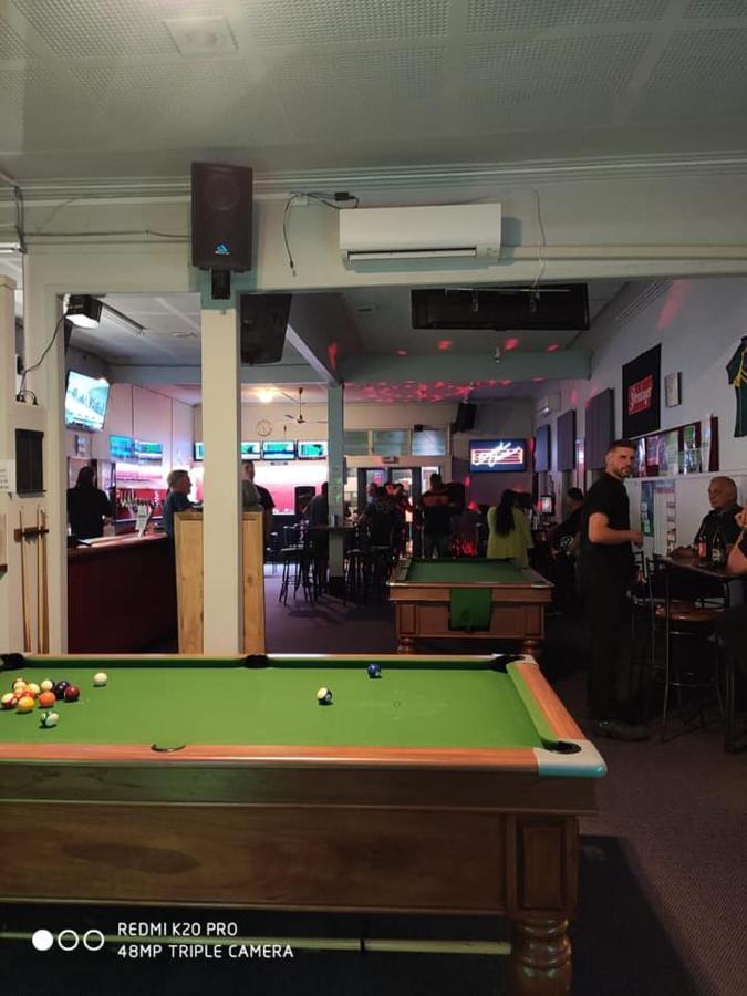 Essex Arms Motel Huntly Eksteriør bilde
